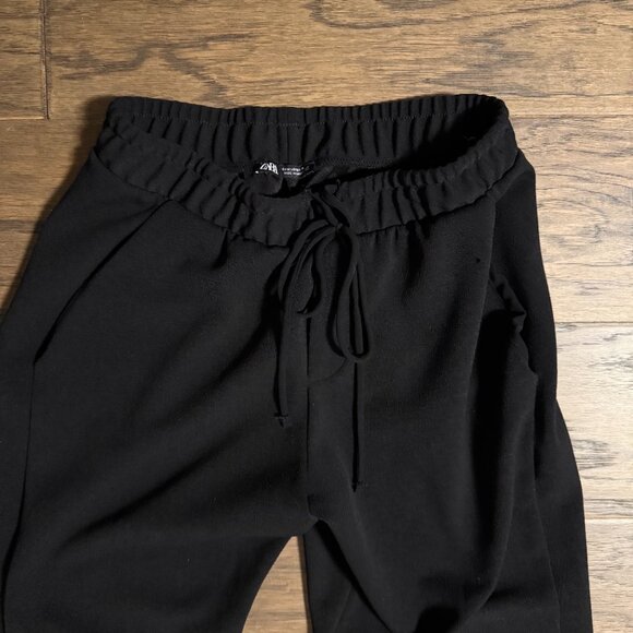 Zara Jogger Pants - Picture 2 of 3